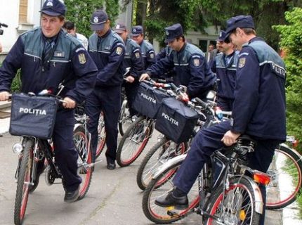 politisti-pe-biciclete